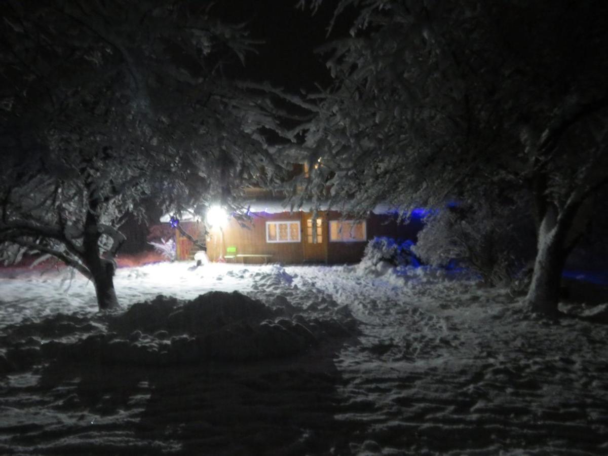 Holiday Home Tihiy Dvor Микуличин Екстериор снимка