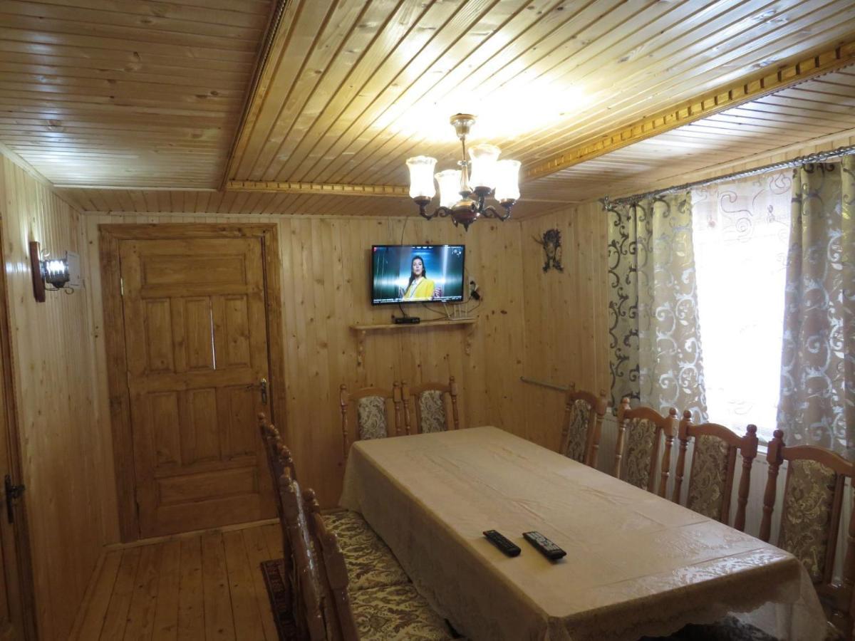 Holiday Home Tihiy Dvor Микуличин Екстериор снимка