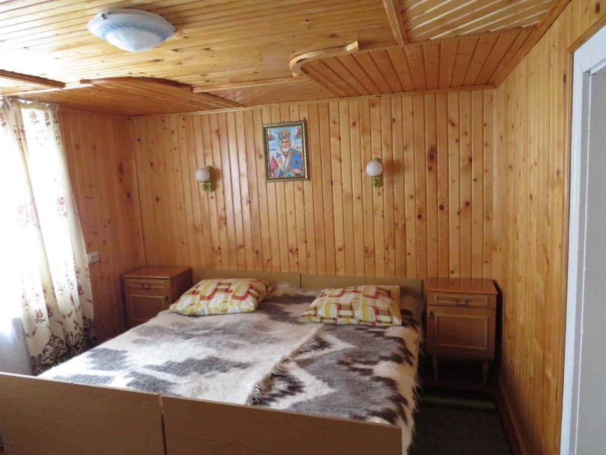 Holiday Home Tihiy Dvor Микуличин Екстериор снимка